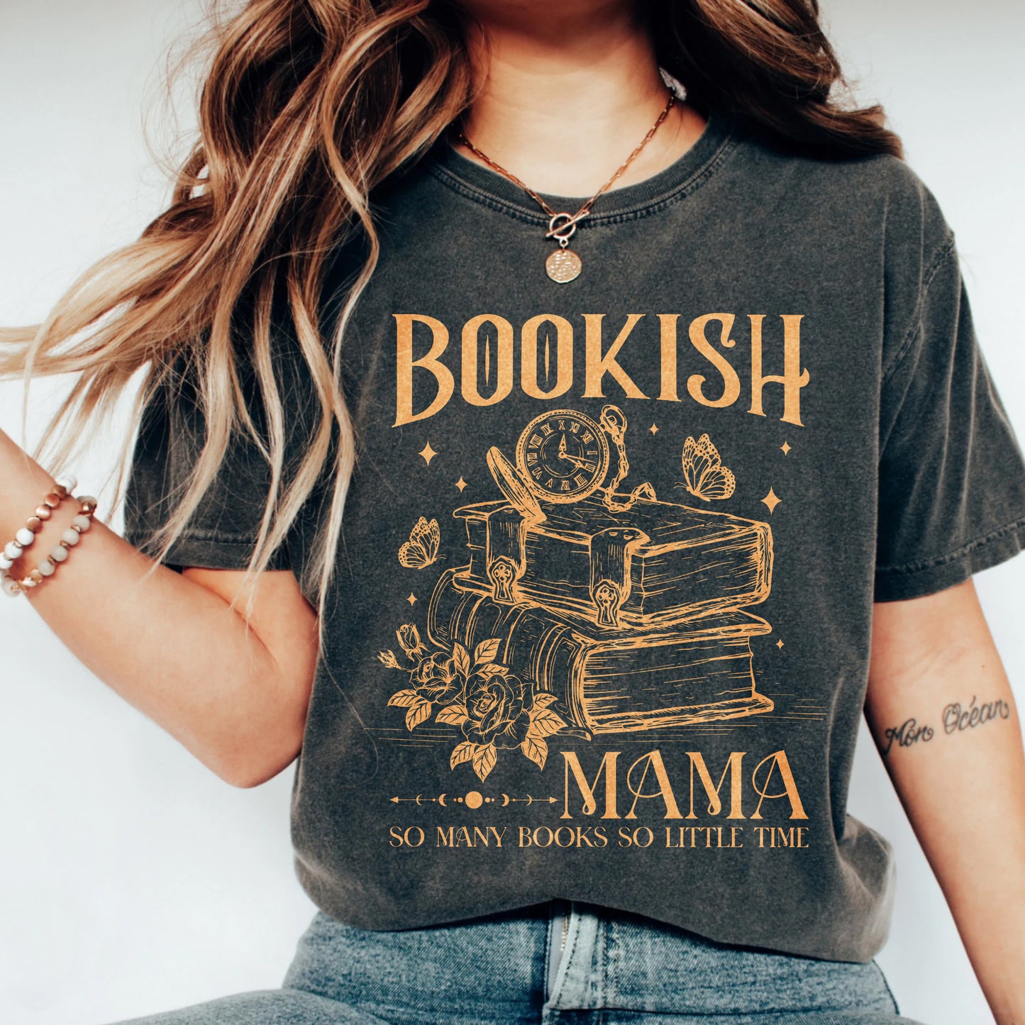 Bookish Mama Comfort Colors T-Shirt – So Many Books So Little Time Tee
