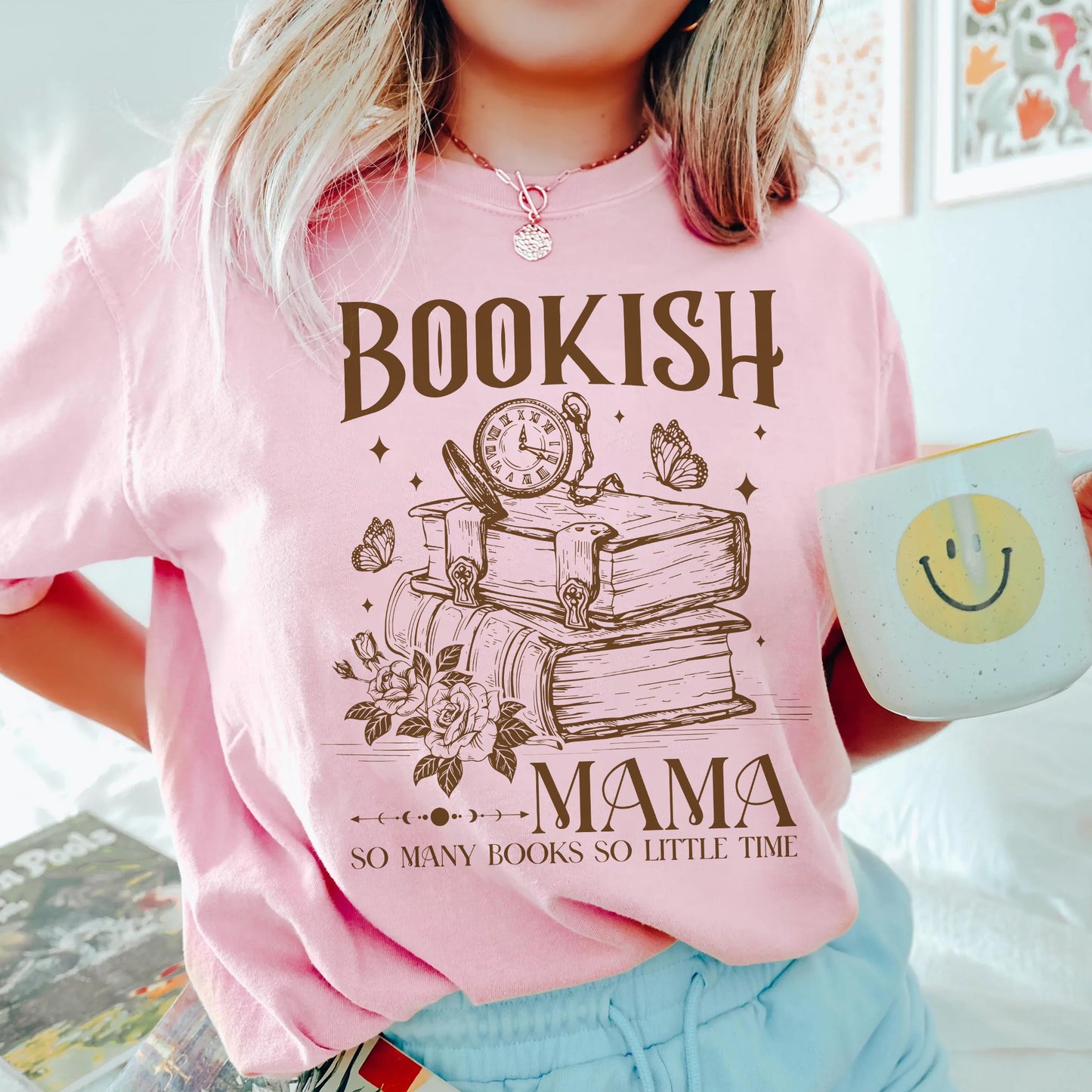 Bookish Mama Comfort Colors T-Shirt – So Many Books So Little Time Tee