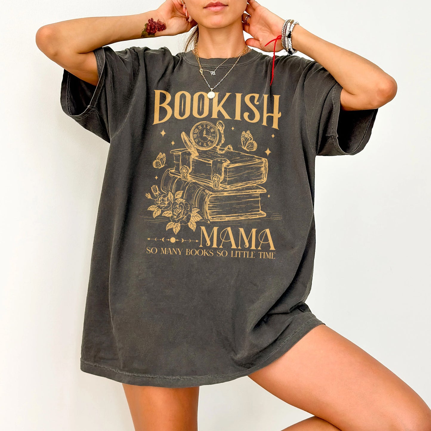 Bookish Mama Comfort Colors T-Shirt – So Many Books So Little Time Tee