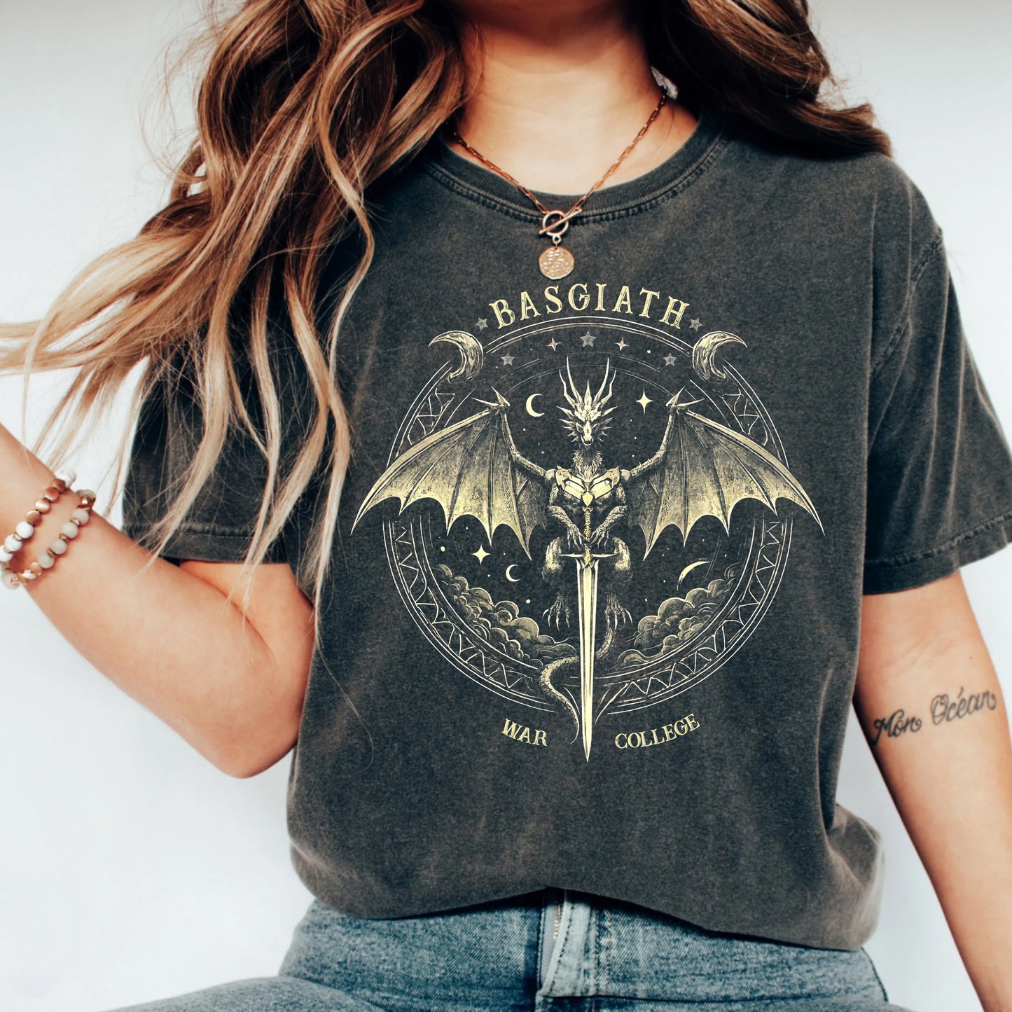 Basgiath War College T-Shirt – Fourth Wing Inspired Dragon Academy Tee