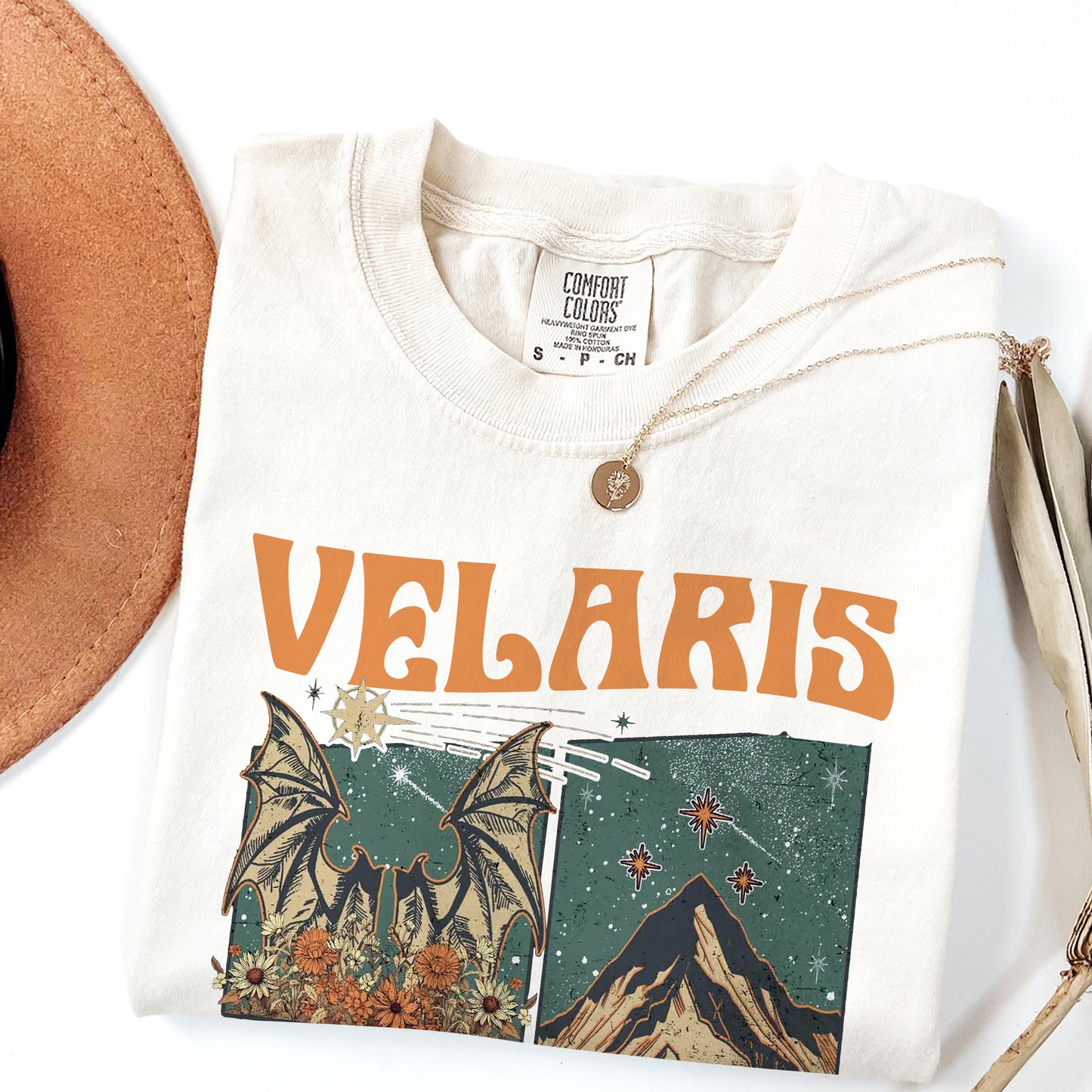 Velaris – City of Starlight Retro Fantasy Tee