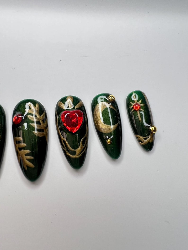 Wicked Forest Press On Nails | Emerald Green Slytherin Set